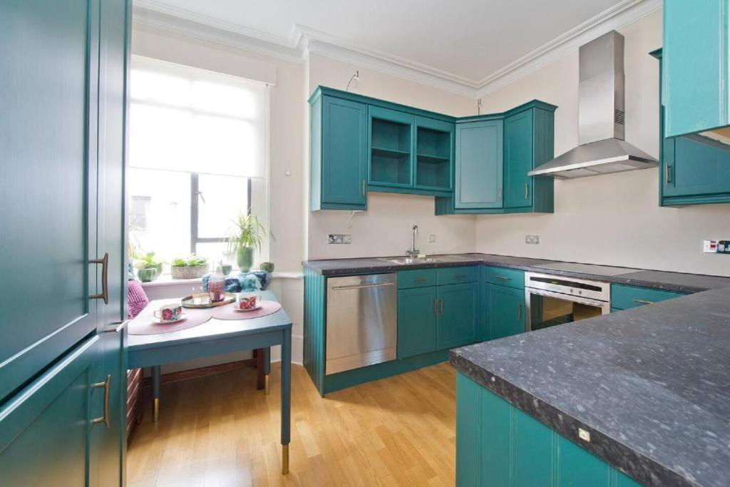 Stylish London Getaway In The Heart Of The City Londres Exterior foto
